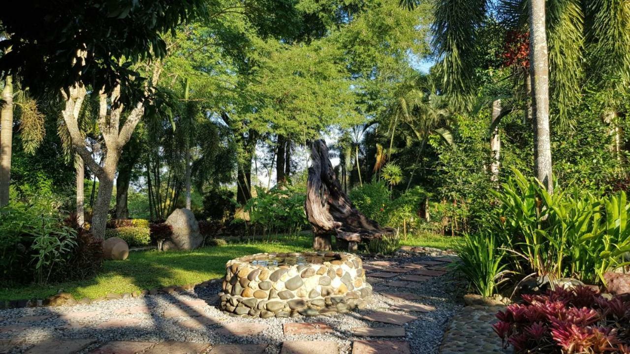 Baan Sakuna Hotel Чианг Кхонг Экстерьер фото